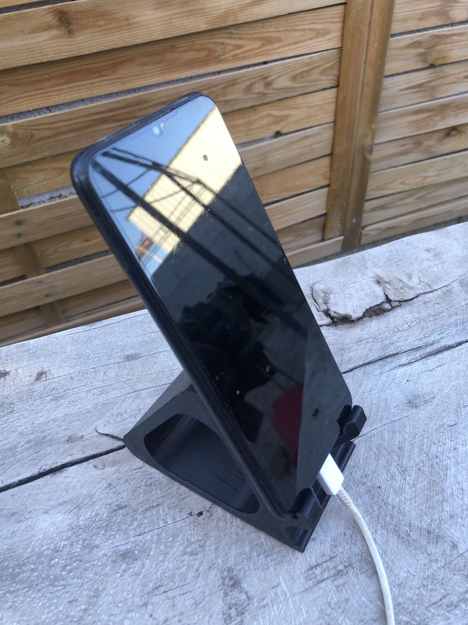 mobile_device_stand_with_cable_pass_through_3D_printed mobile_device_stand_with_cable_pass_through_3D_printed